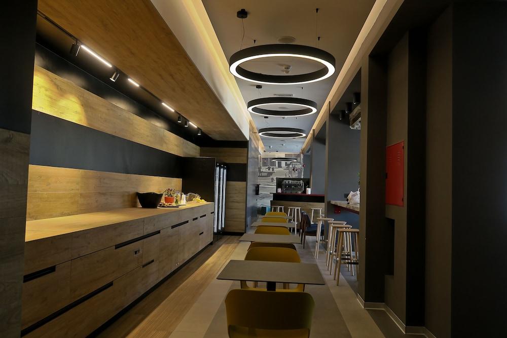 Best Western Hotel Corsi Torrimpietra Ngoại thất bức ảnh