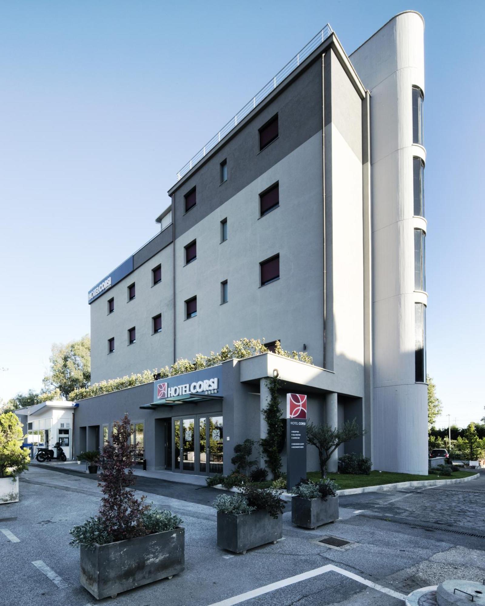Best Western Hotel Corsi Torrimpietra Ngoại thất bức ảnh