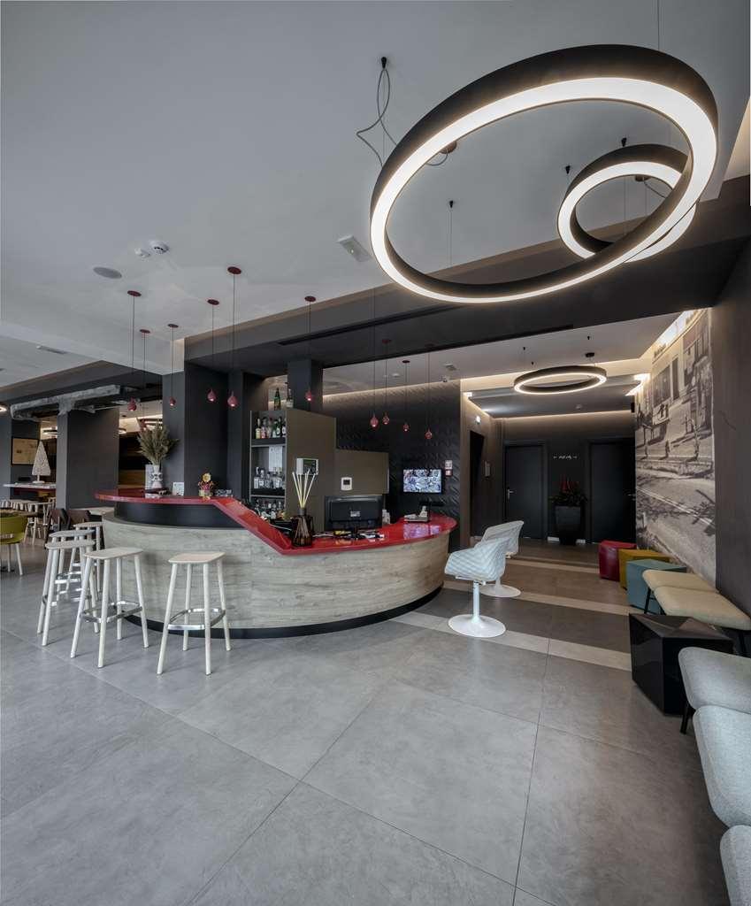 Best Western Hotel Corsi Torrimpietra Ngoại thất bức ảnh