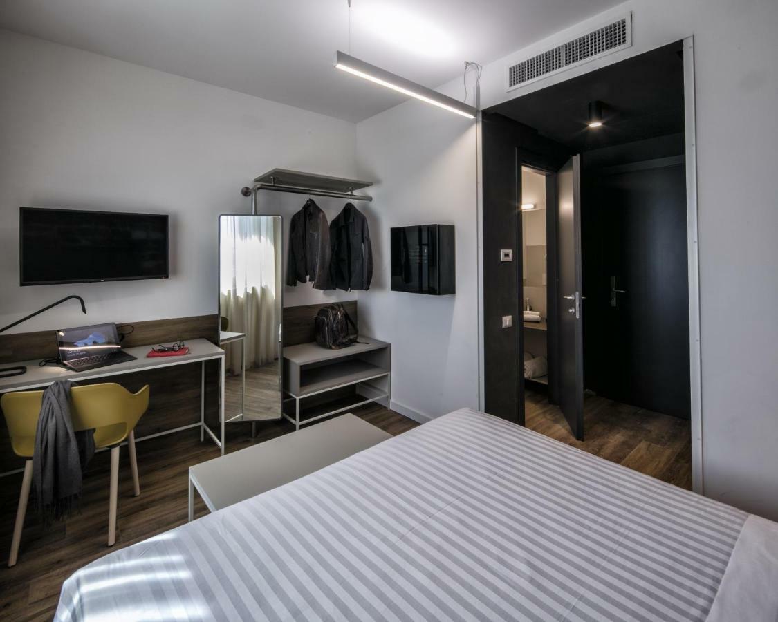 Best Western Hotel Corsi Torrimpietra Ngoại thất bức ảnh