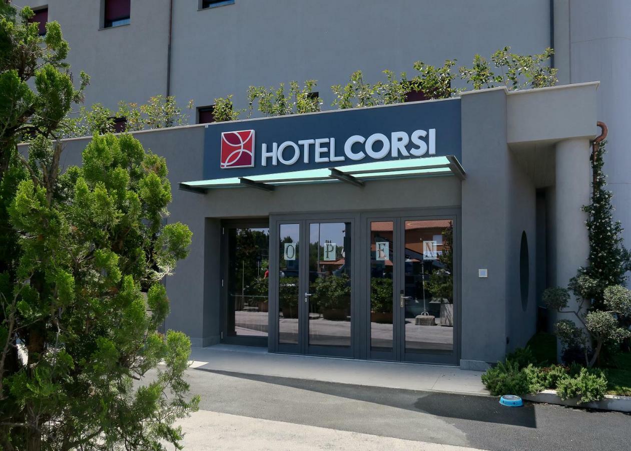 Best Western Hotel Corsi Torrimpietra Ngoại thất bức ảnh